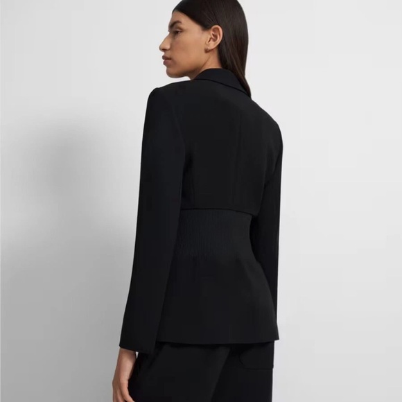 Theory DB Ribbed-Waist Blazer in Admiral Crepe Black in Size women’s 2 - Picture 3 of 9